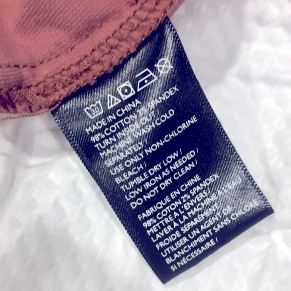 Urban Outfitters BDG Kendri Uncut Corduroy‎ Mini Skirt - Picture 16 of 16